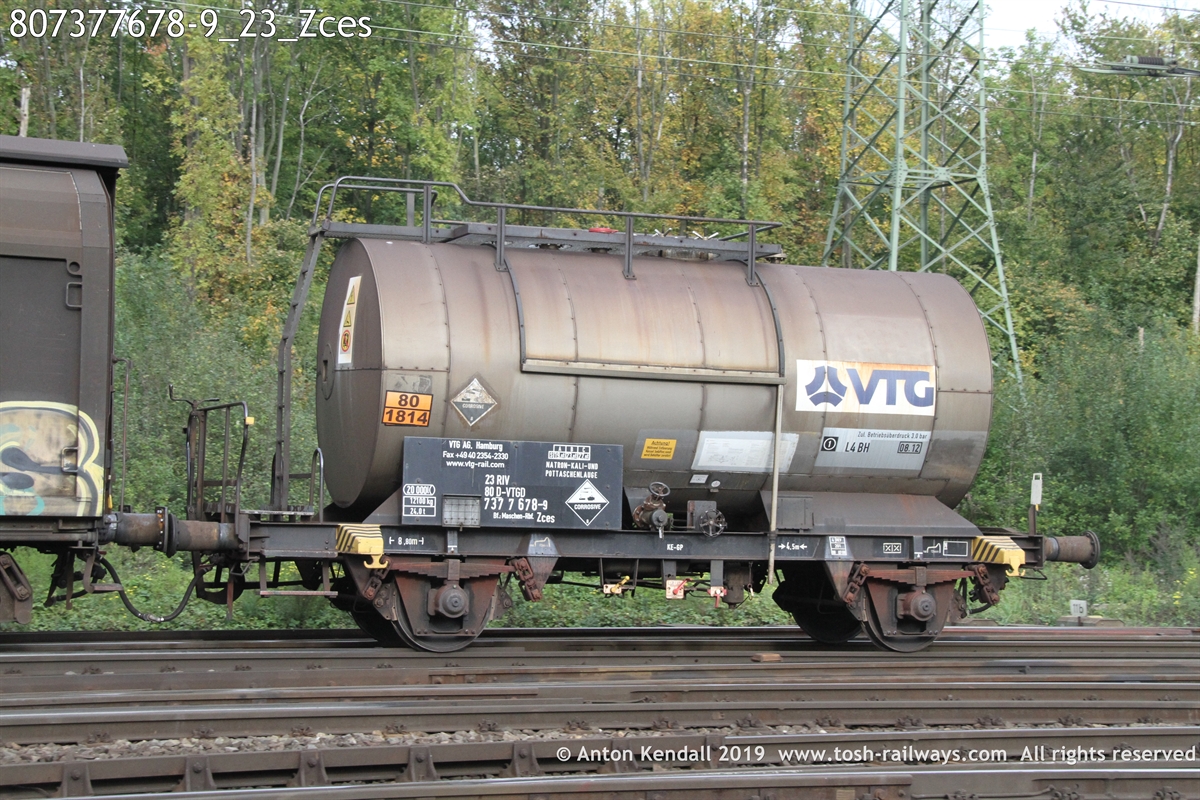 807377678-9_23_Zces.JPG